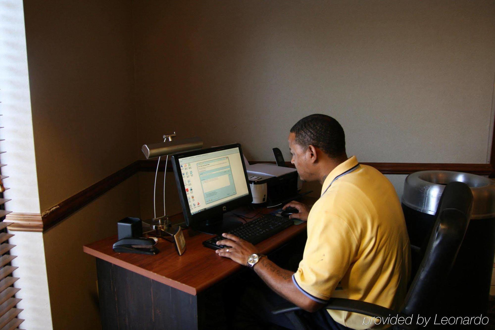 Hampton Inn Madison Business bild